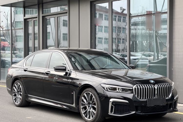 Used BMW 7 Series 2021 740Li Leading Model M Sport Package Exterior 5