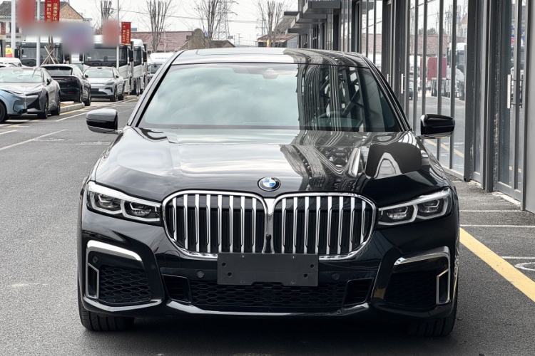 Used BMW 7 Series 2021 740Li Leading Model M Sport Package Exterior 7