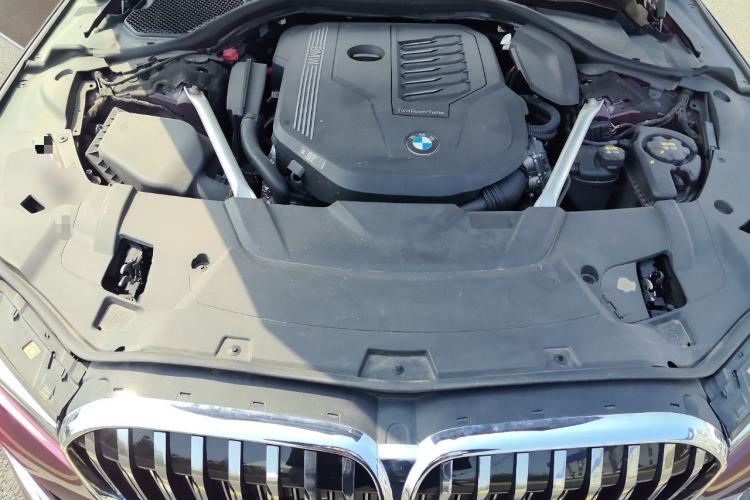 Used BMW 7 Series 2021 740Li xDrive Executive Luxury Package Engine Bay