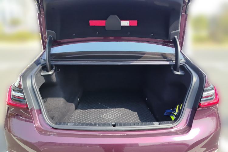 Used BMW 7 Series 2021 740Li xDrive Executive Luxury Package Trunk