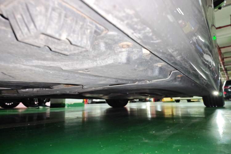 Used BMW 7 Series 2021 730Li M Sport Package Chassis Rear Right