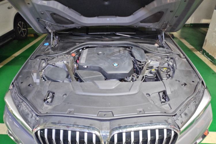 Used BMW 7 Series 2021 730Li M Sport Package Engine Bay