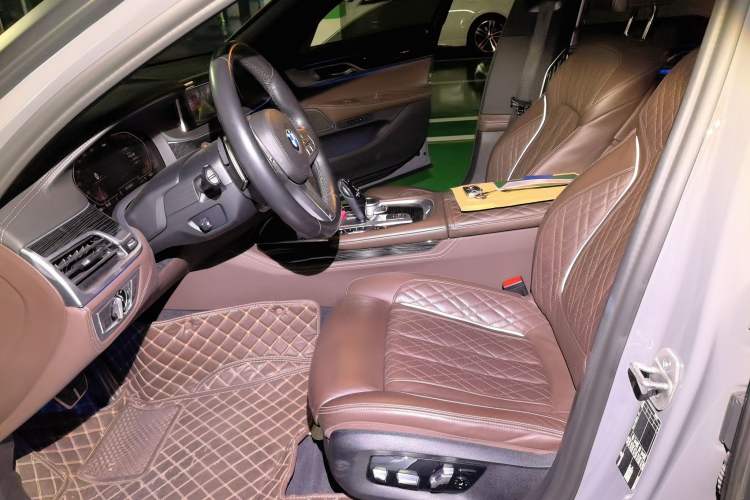 Used BMW 7 Series 2021 740Li Leading Model M Sport Package Left Front Seat