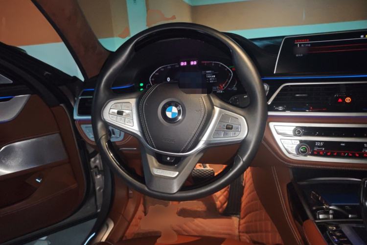 Used BMW 7 Series 2021 740Li xDrive Executive Luxury Package Steering Wheel