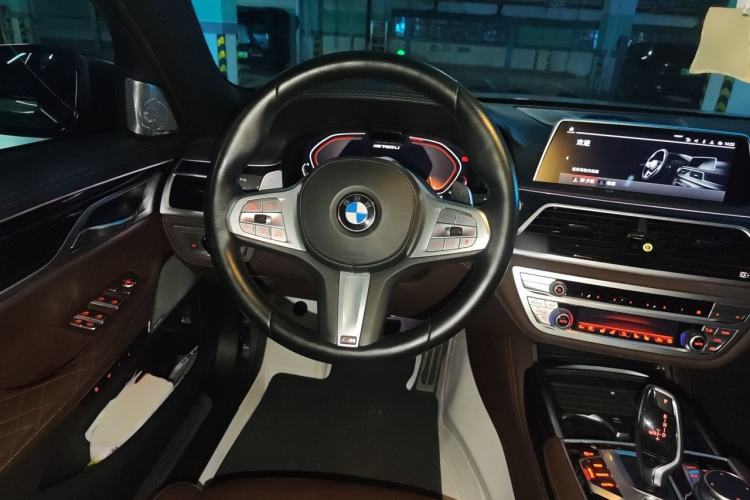Used BMW 7 Series 2021 730Li M Sport Package Steering Wheel