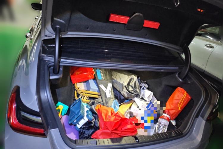 Used BMW 7 Series 2021 730Li M Sport Package Trunk