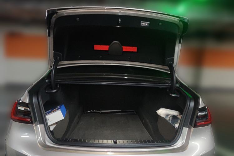 Used BMW 7 Series 2021 740Li xDrive Executive Luxury Package Trunk