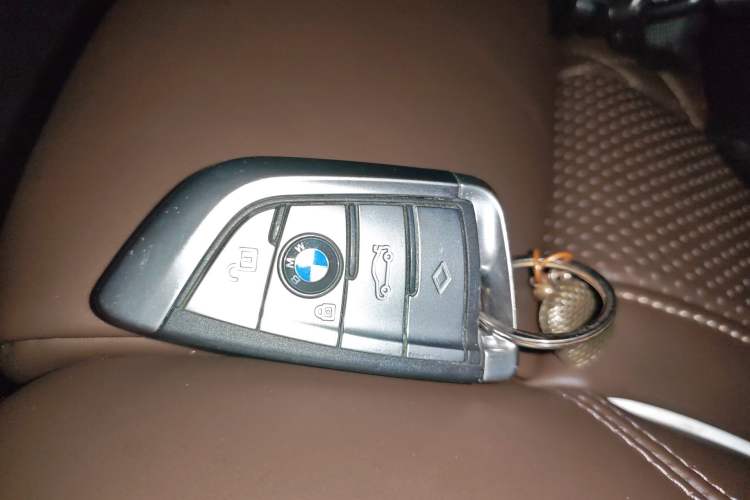 Used BMW 7 Series 2021 730Li M Sport Package Vehicle Key