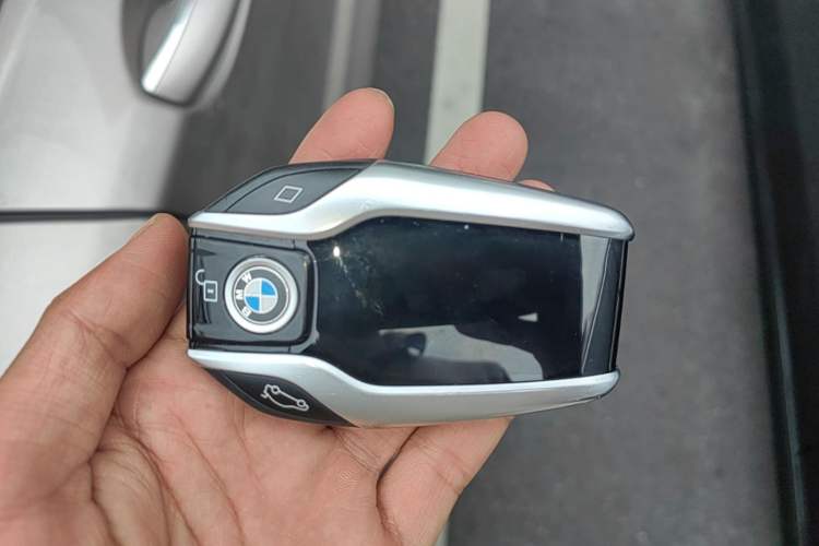 Used BMW 7 Series 2021 740Li Leading Edition Luxury Package Vehicle Key