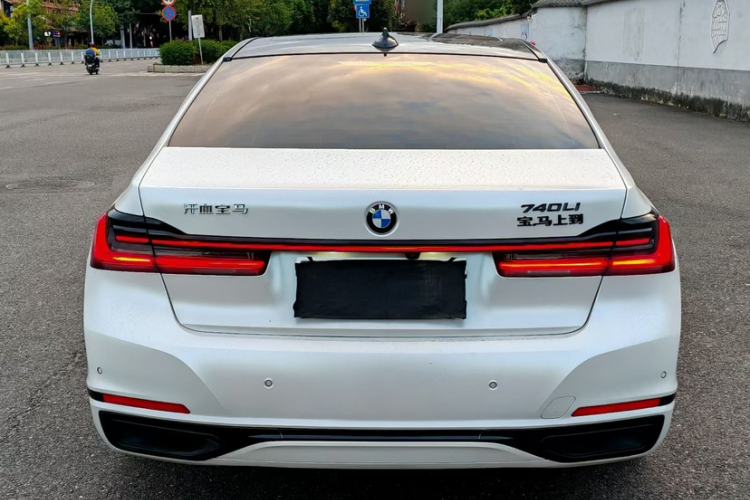 Used BMW 7 Series 2021 740Li Leading Edition Luxury Package Exterior 4