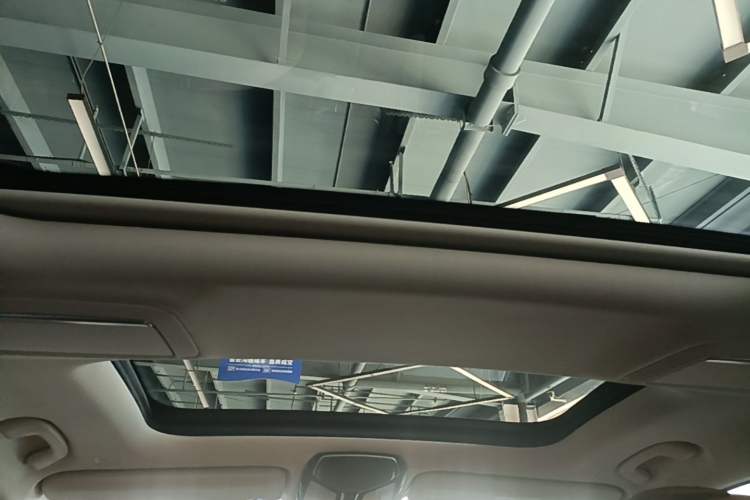 Used BMW 7 Series 2021 740Li Leading Edition Luxury Package Headliner