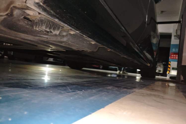 Used BMW 7 Series 2022 740Li Luxury Edition M Sport Package Chassis Rear Right