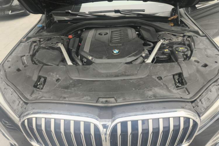 Used BMW 7 Series 2022 740Li Luxury Edition M Sport Package Engine Bay