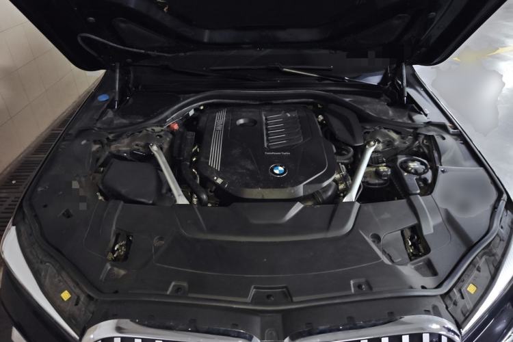 Used BMW 7 Series 2022 740Li Luxury Edition M Sport Package Engine Bay