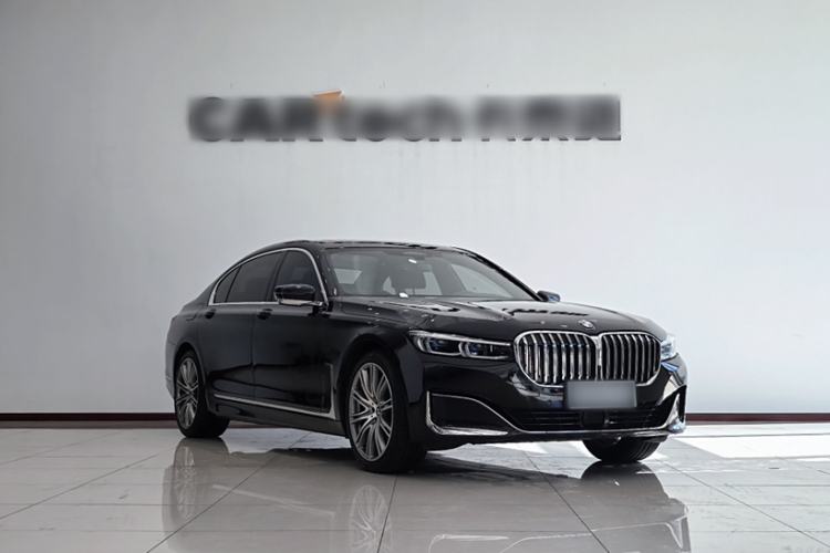 Used BMW 7 Series 2022 740Li xDrive Executive Luxury Package Exterior 2