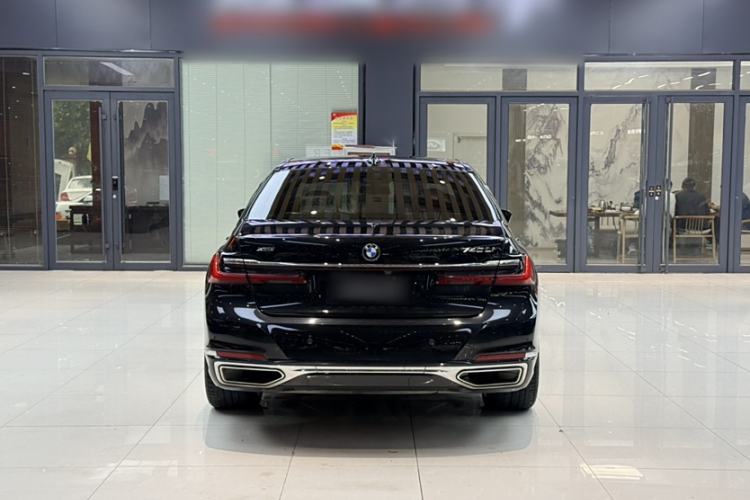 Used BMW 7 Series 2022 740Li xDrive Executive Luxury Package Exterior 4
