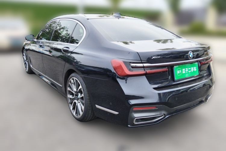 Used BMW 7 Series 2022 740Li Luxury Edition M Sport Package Rear Left 45 Deg