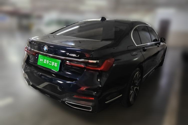 Used BMW 7 Series 2022 740Li Luxury Edition M Sport Package Rear Right 45 Deg