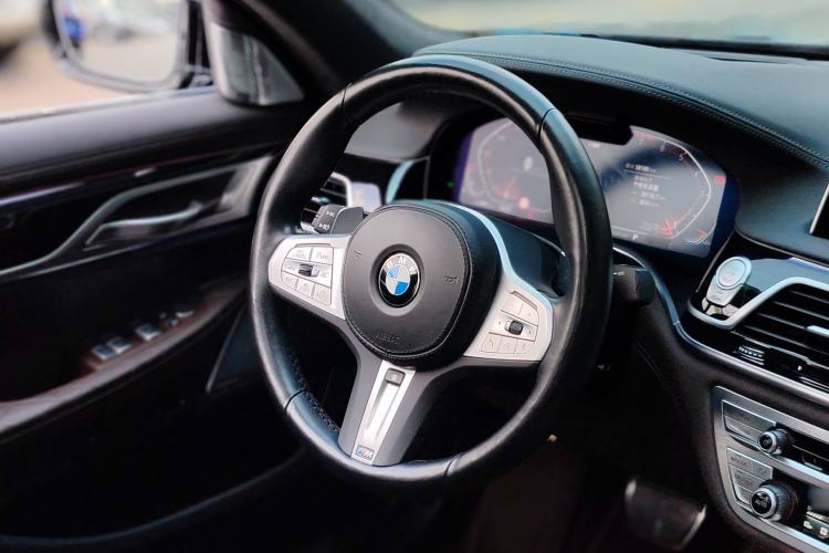 Used BMW 7 Series 2022 740Li xDrive Executive M Sport Package Steering Wheel