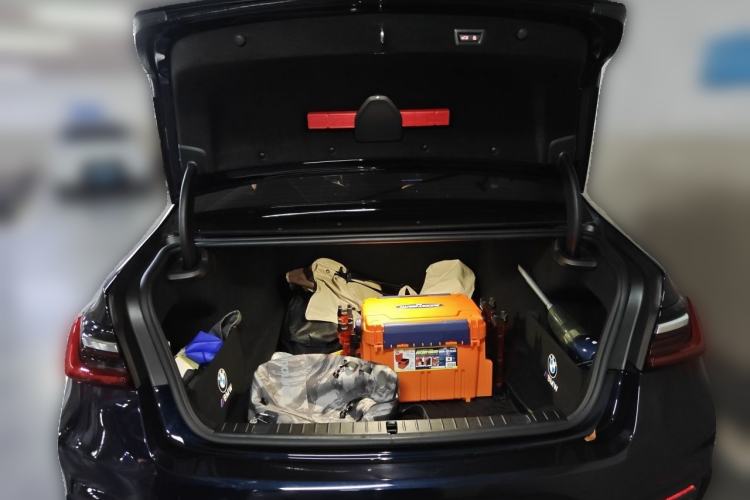 Used BMW 7 Series 2022 740Li Luxury Edition M Sport Package Trunk