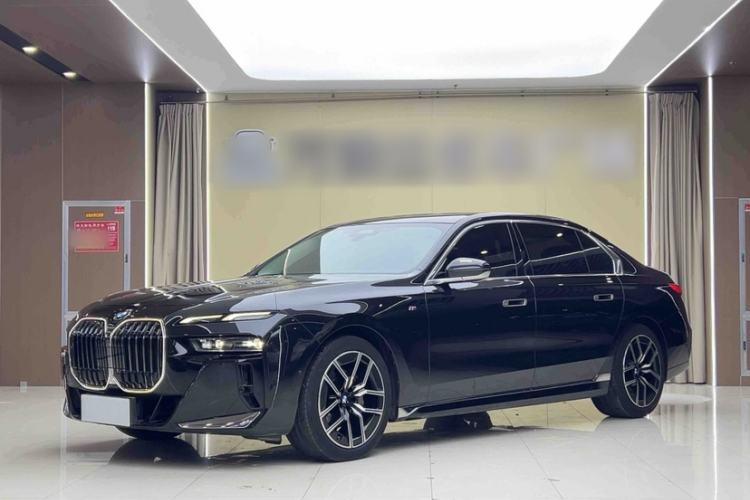 Used BMW 7 Series 2023 735Li M Sport Package Guazi used car, China used car export, Used car for sale, Used cars, Cheapest cars for sale