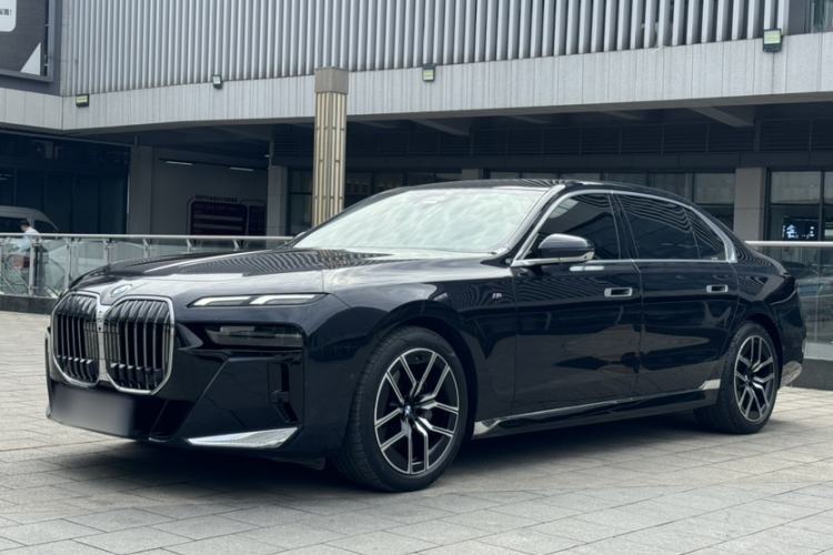 Used BMW 7 Series 2023 735Li M Sport Package Guazi used car, China used car export, Used car for sale, Used cars, Cheapest cars for sale