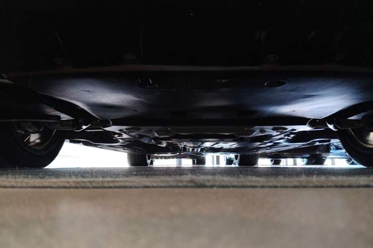 Used BMW 7 Series 2023 740Li Leading Model M Sport Package Chassis Front