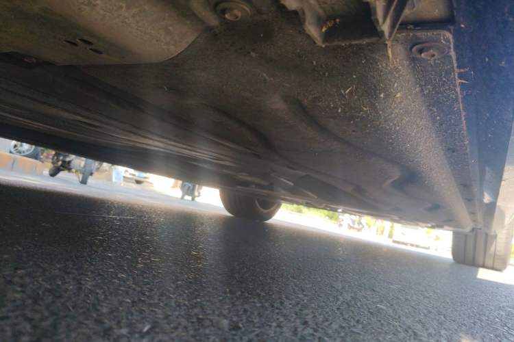 Used BMW 7 Series 2023 735Li M Sport Package Chassis Front Left