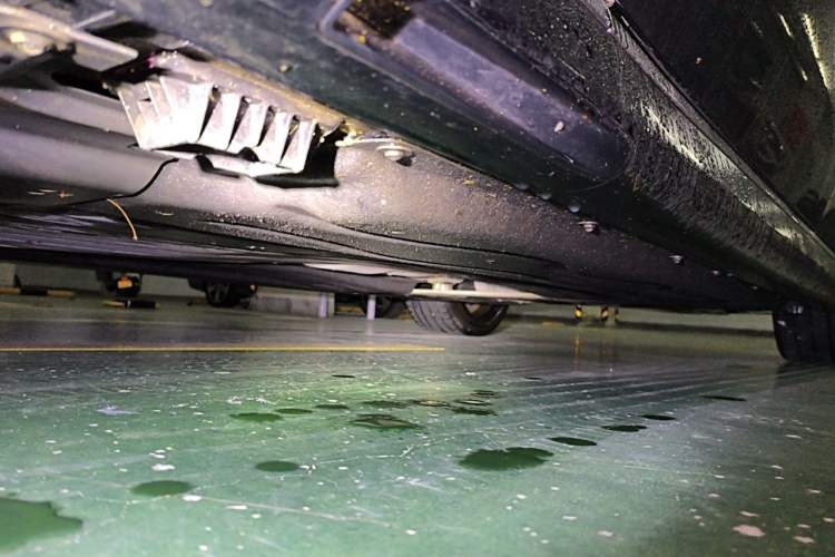 Used BMW 7 Series 2023 735Li M Sport Package Chassis Front Left