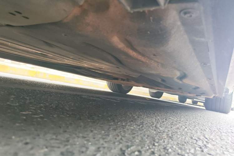 Used BMW 7 Series 2023 735Li Luxury Package Chassis Front Left