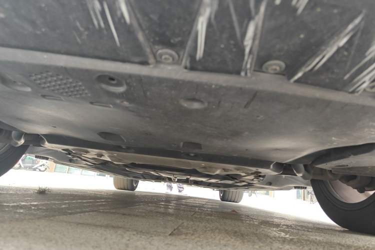 Used BMW 7 Series 2023 735Li M Sport Package Chassis Front