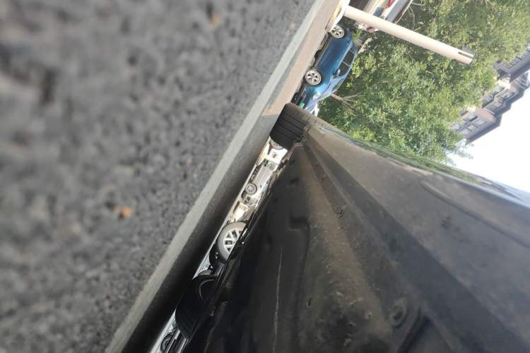 Used BMW 7 Series 2023 735Li M Sport Package Chassis Front Right
