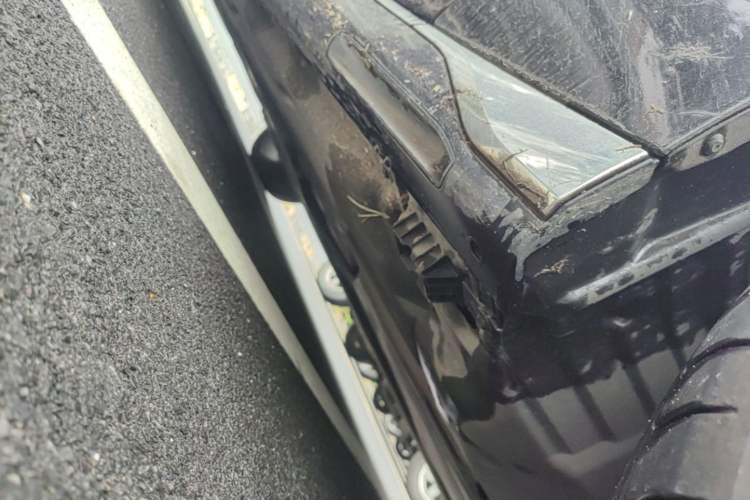 Used BMW 7 Series 2023 735Li M Sport Package Chassis Front Right