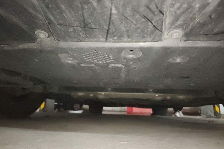 Used BMW 7 Series 2023 735Li M Sport Package Chassis Front
