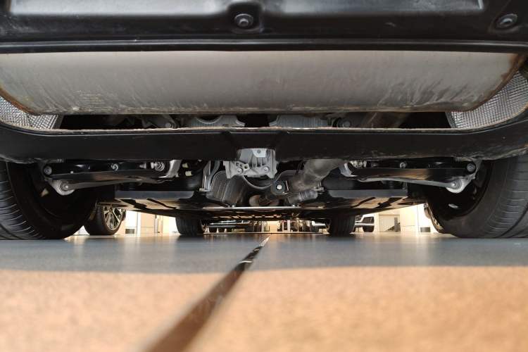 Used BMW 7 Series 2023 735Li M Sport Package Chassis Rear