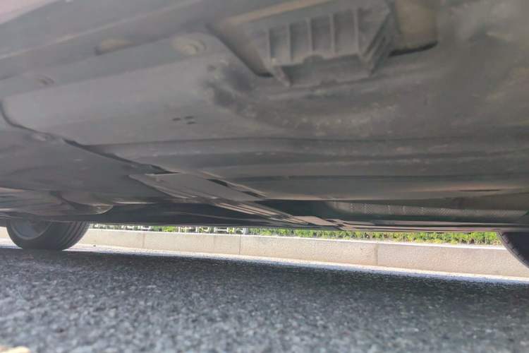Used BMW 7 Series 2023 740Li Luxury Edition M Sport Package Chassis Rear Left