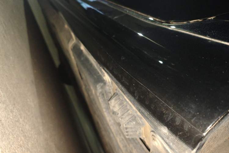 Used BMW 7 Series 2023 735Li Luxury Package Chassis Rear Left