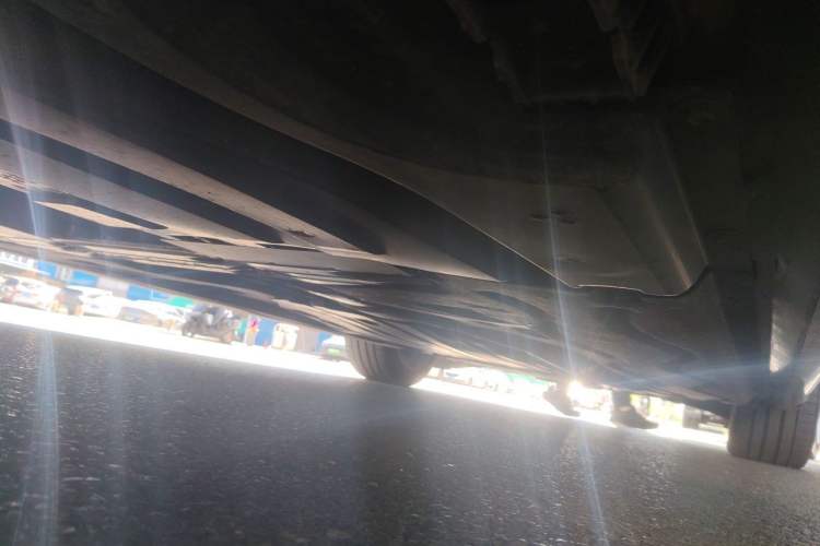 Used BMW 7 Series 2023 735Li M Sport Package Chassis Rear Right