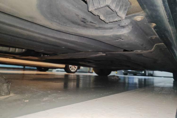 Used BMW 7 Series 2023 740Li Leading Model M Sport Package Chassis Rear Right