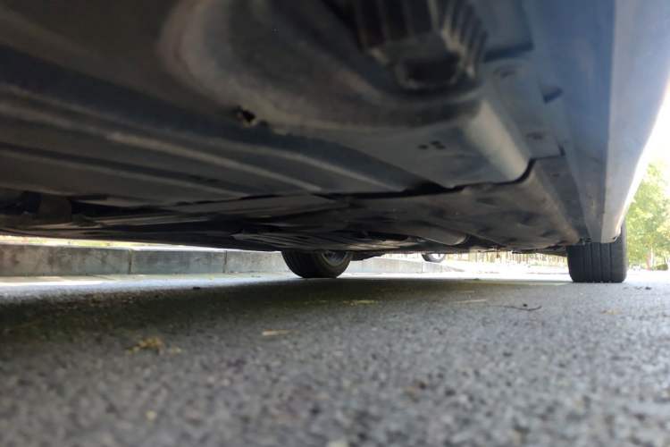 Used BMW 7 Series 2023 735Li Luxury Package Chassis Rear Right