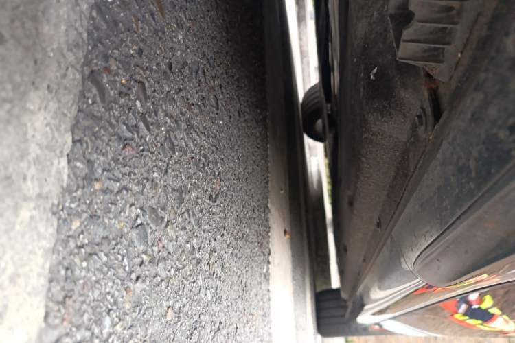 Used BMW 7 Series 2023 735Li M Sport Package Chassis Rear Right