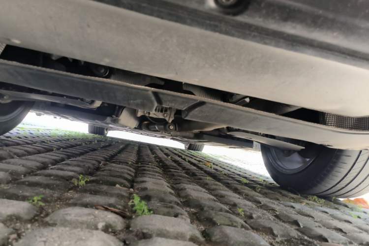 Used BMW 7 Series 2023 735Li M Sport Package Chassis Rear