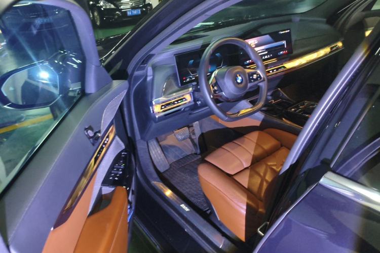 Used BMW 7 Series 2023 740Li Luxury Edition with Premium Package Driver Seat
