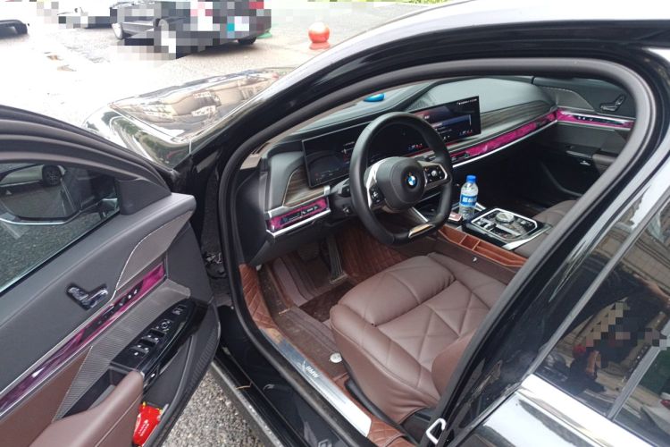 Used BMW 7 Series 2023 740Li Leading Edition Luxury Package Driver Seat