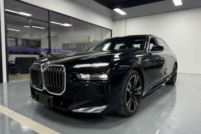 Used BMW 7 Series 2023 Restyled 740Li Luxury Edition M Sport Package