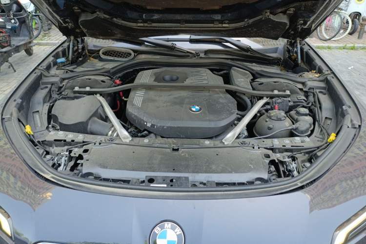 Used BMW 7 Series 2023 735Li M Sport Package Engine Bay