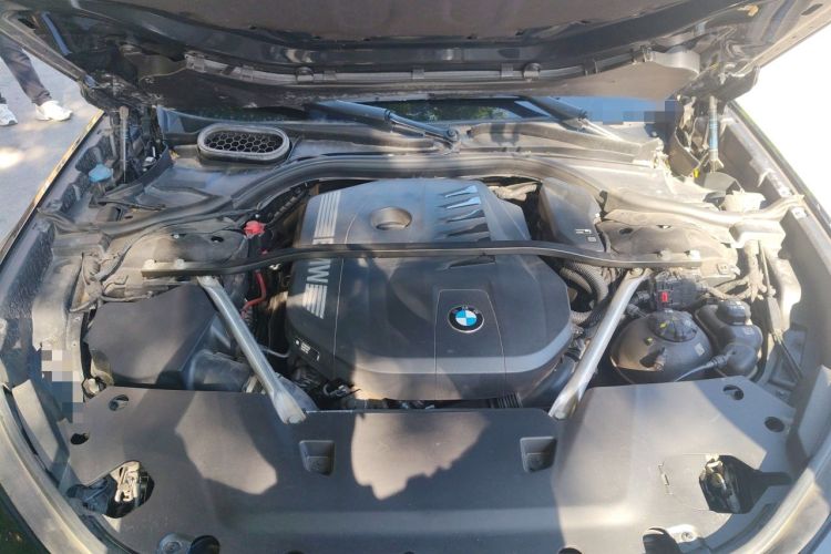 Used BMW 7 Series 2023 735Li M Sport Package Engine Bay