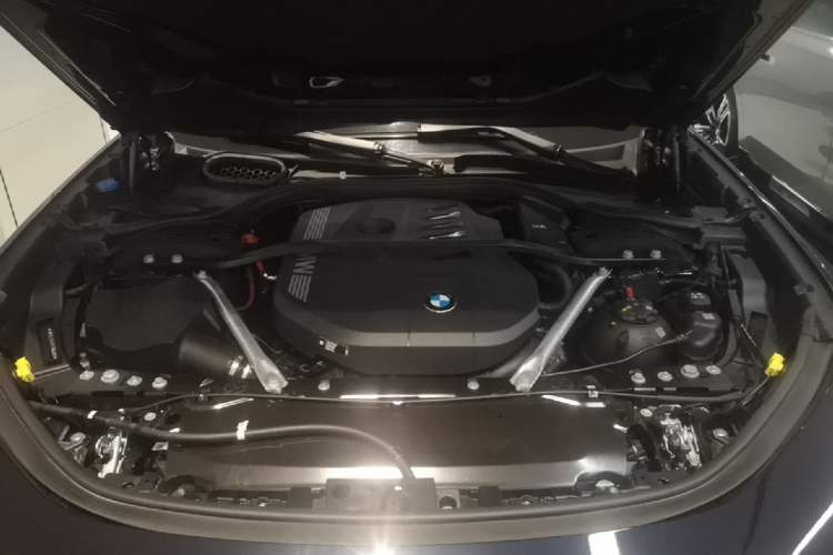 Used BMW 7 Series 2023 Restyled 740Li Luxury Edition M Sport Package Engine Bay