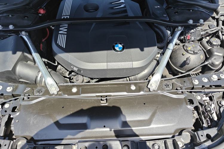 Used BMW 7 Series 2023 735Li M Sport Package Engine Bay