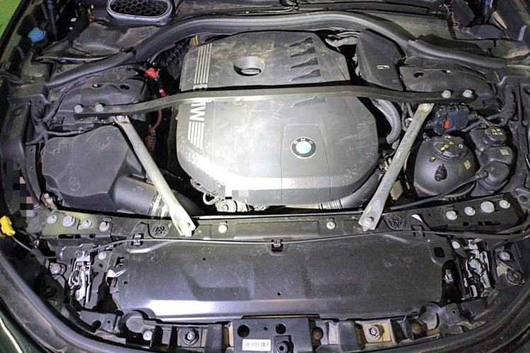 Used BMW 7 Series 2023 735Li M Sport Package Engine Bay